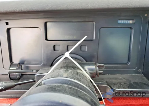 1985 Chevrolet Corvette из США, поврежденный, VIN 1G1YY0783F5116529